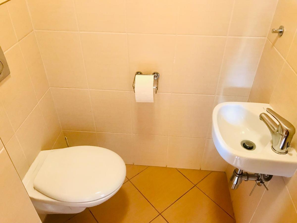 Apartment Odeon 莫斯特 外观 照片